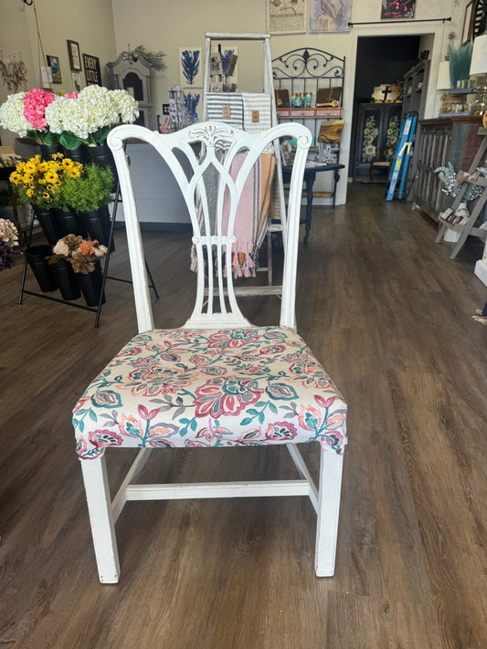 “Meet Sissy” set of 6 dining chairs