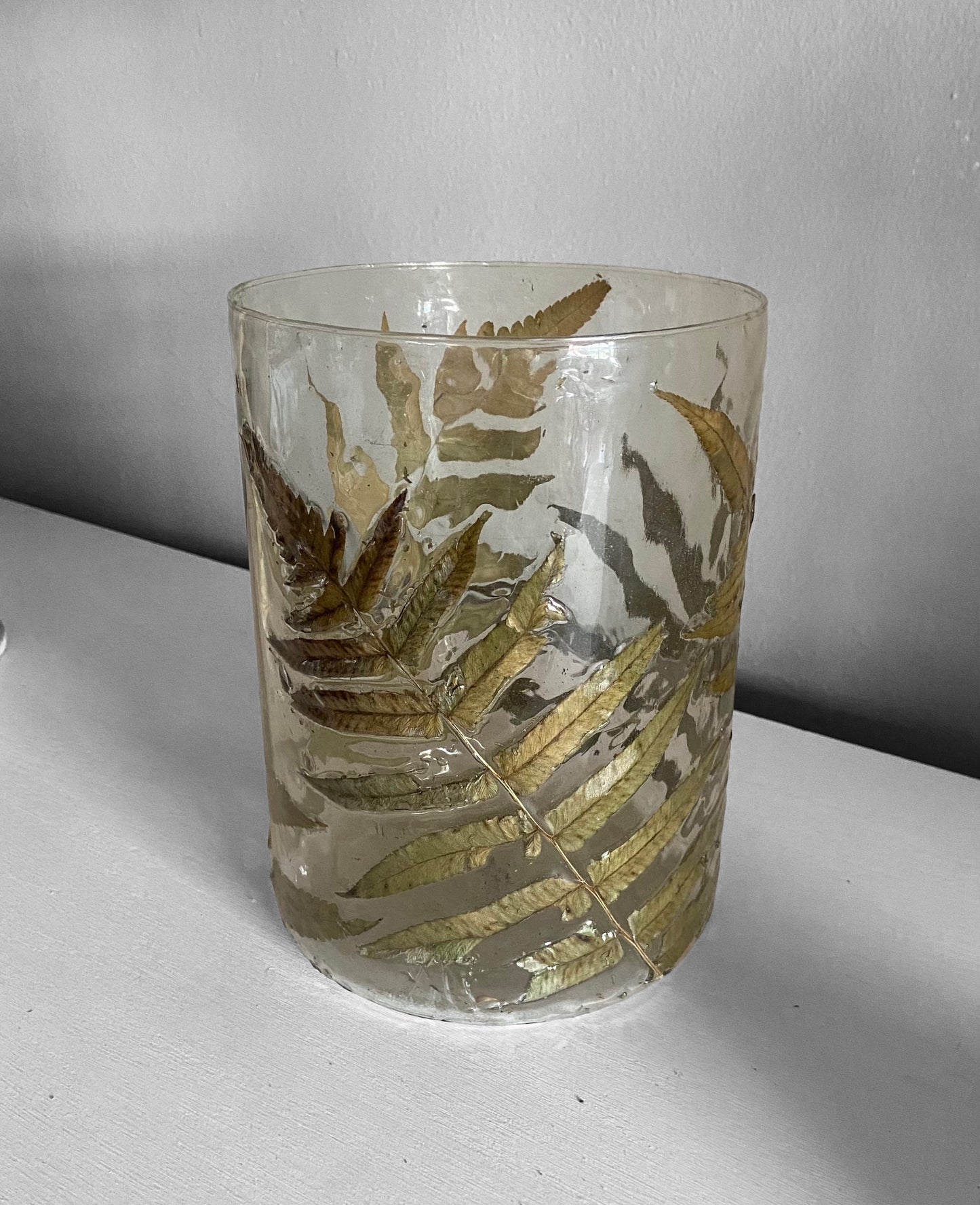 Enameled Fern Hurricane