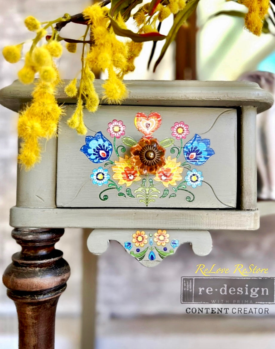 Redesign with Prima Floral Polish transfer