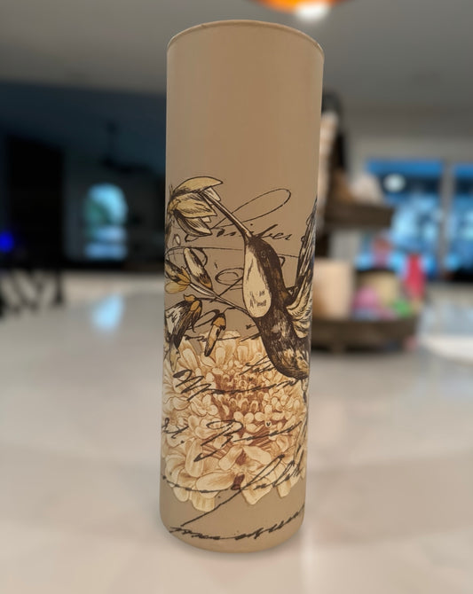 Create your own custom vase…with Mudpaint and Redesign with Prima decor transfers, Thursday May 29th from 6pm-8pm