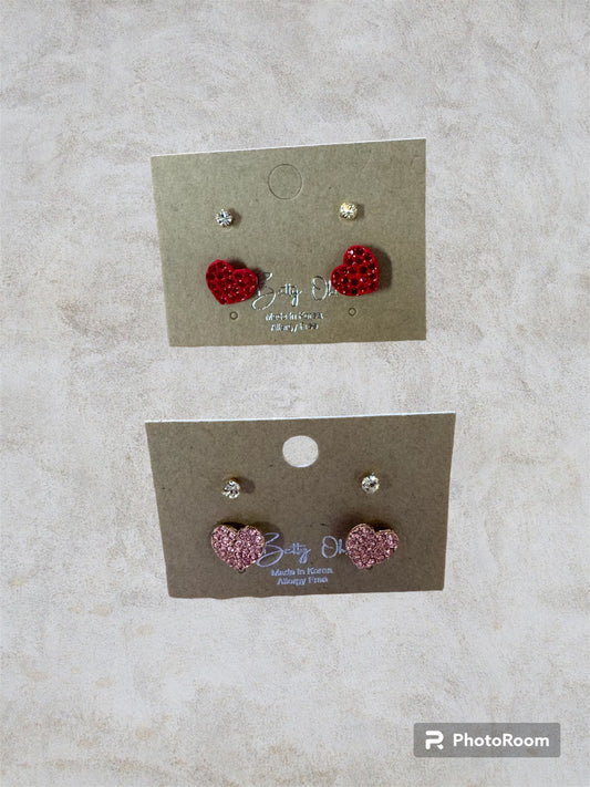 Heart stud earrings set