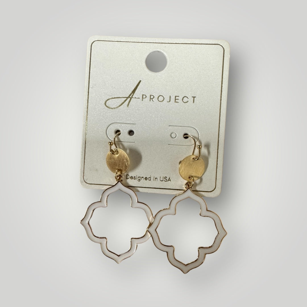 Clover chandelier earrings