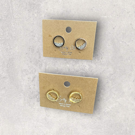 Circular round studs