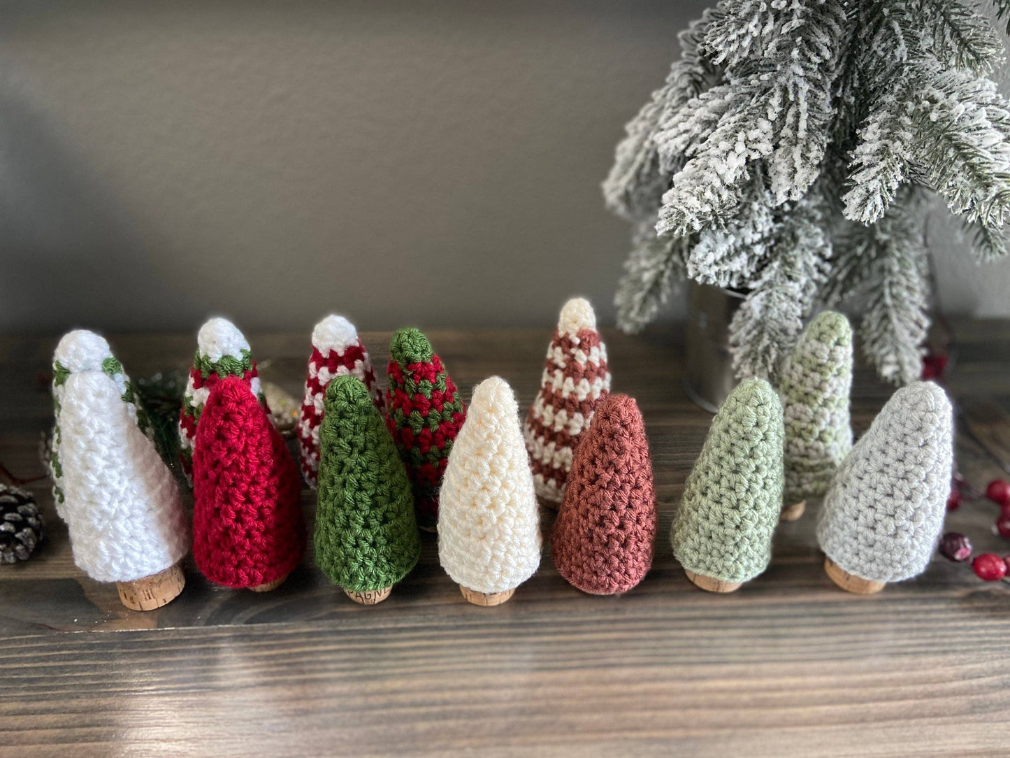 Farmhouse Mini Crochet Christmas Tree